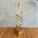Escultura Decorativa em Metal e Base Madeira Tempus 46cm