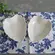 Kit Enfeite Bowl Coração em Cerâmica Branco Decorativo 2 Pcs