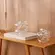 Escultura Decorativa Nó em Vidro Brilho Dourado Lux 11,5cm