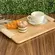 Bandeja em Madeira Marrom com Alças de Fibra Natural 44x28cm
